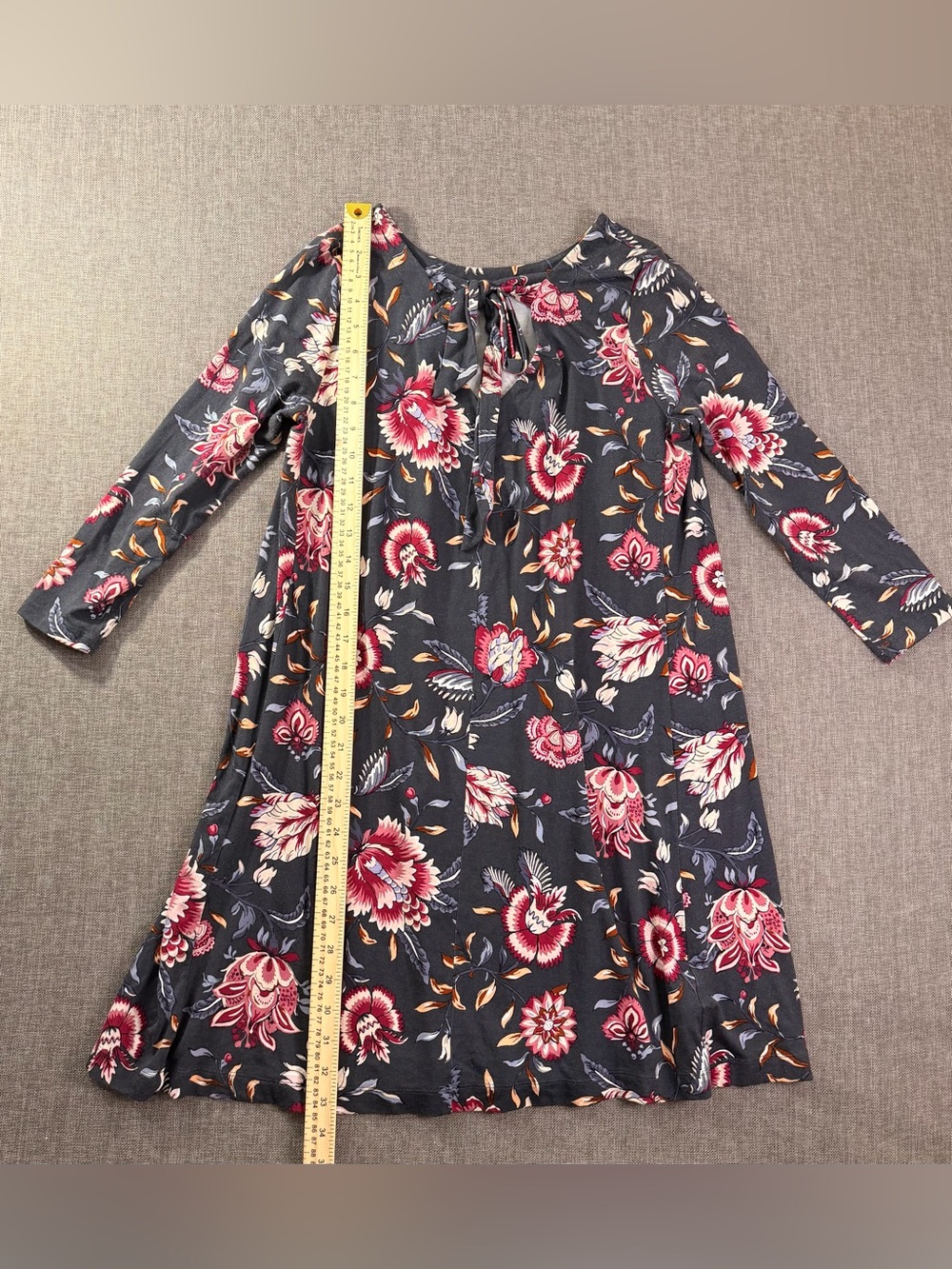 Loft Women’s Black/Red Floral Midi Dress Size Small - Picture 3 of 7